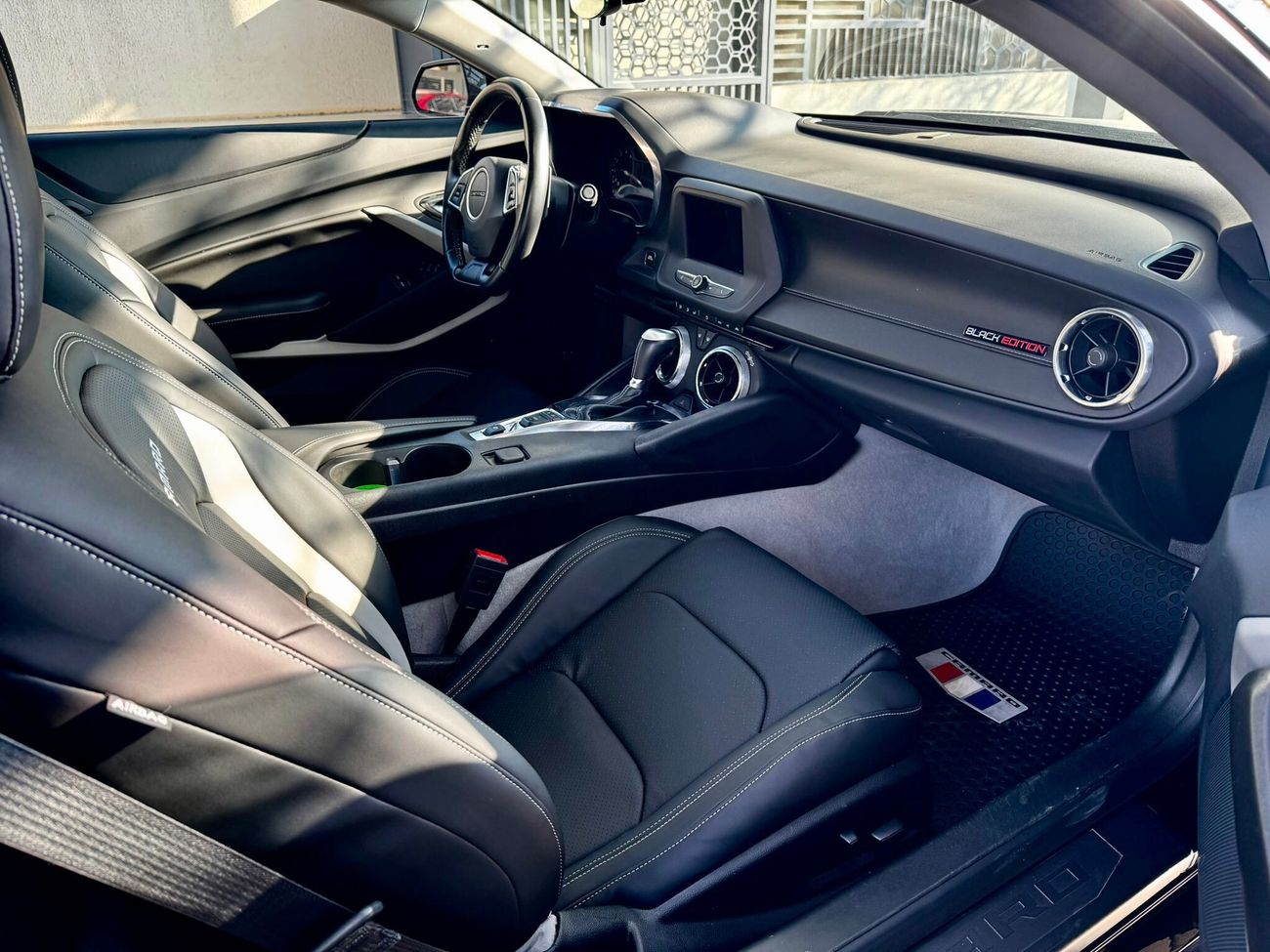 شيفروليه كامارو V6 Black edition RS