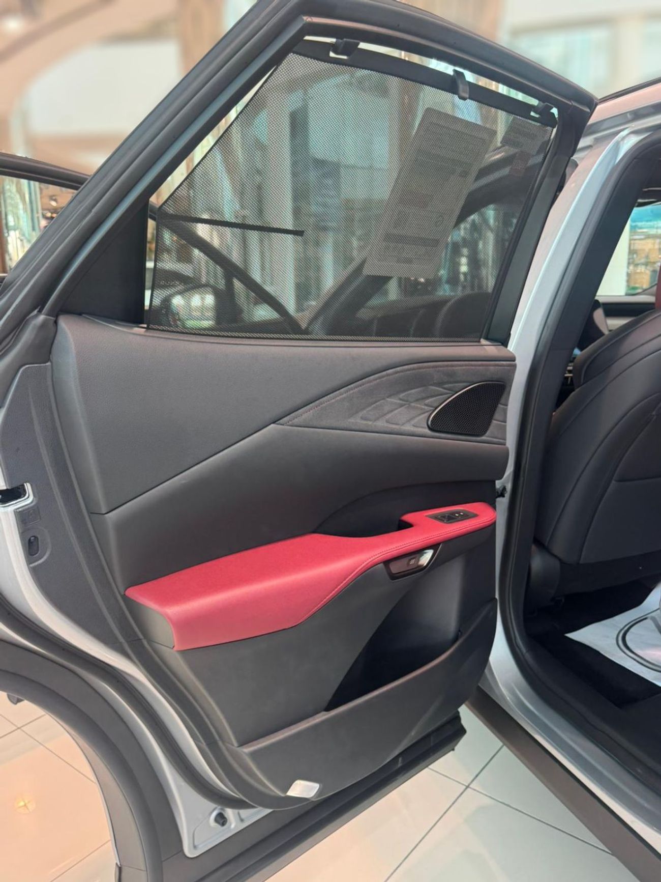 لكزس RX 350 2025 Lexus RX350 F-sport 2.4L AT Petrol AWD (Silver-Red)