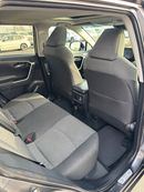 تويوتا راف ٤ XLE Sunroof,push start Full Option