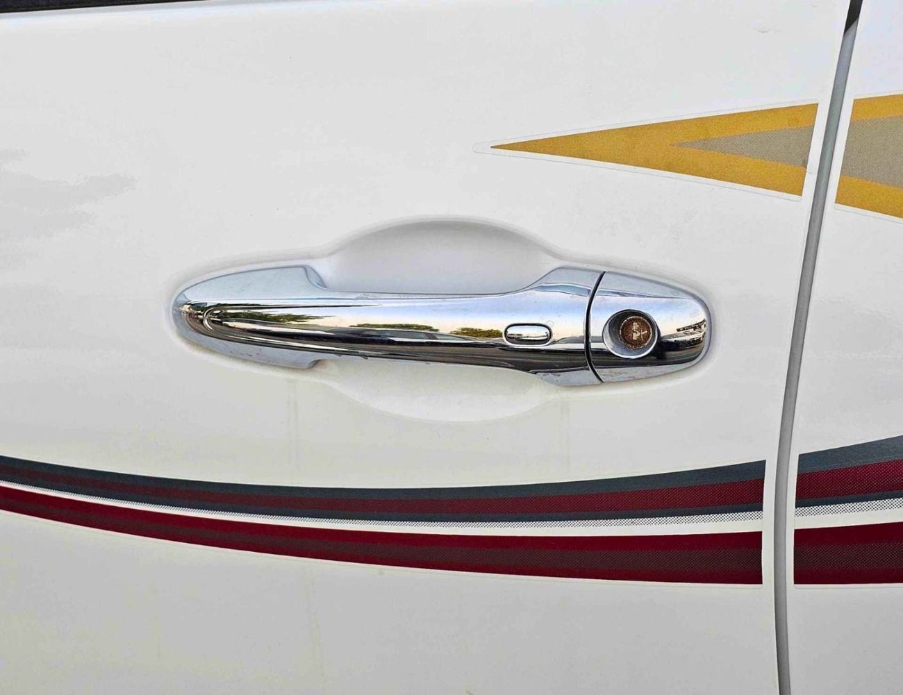 Toyota Hilux SR5 WIDE BODY DOUBLE CABIN/2.7L PETROL A/T/PUSH START/ AUTO & DUAL AC/ ALLOY WHEEL/CODE#HP27SR5AK