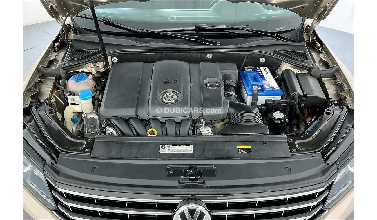 Volkswagen Passat SE