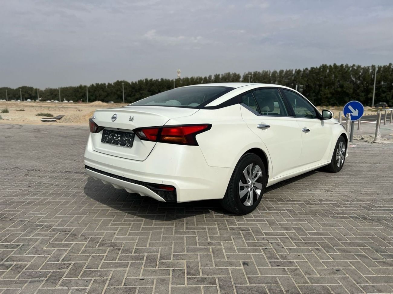 Nissan Altima SV 2.5L NISSAN ALTIMA 2022 GCC SPECS