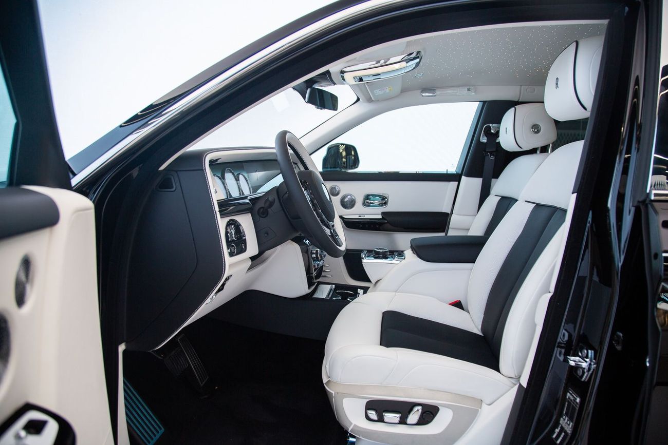 رولز رويس فانتوم EWB 6.8L