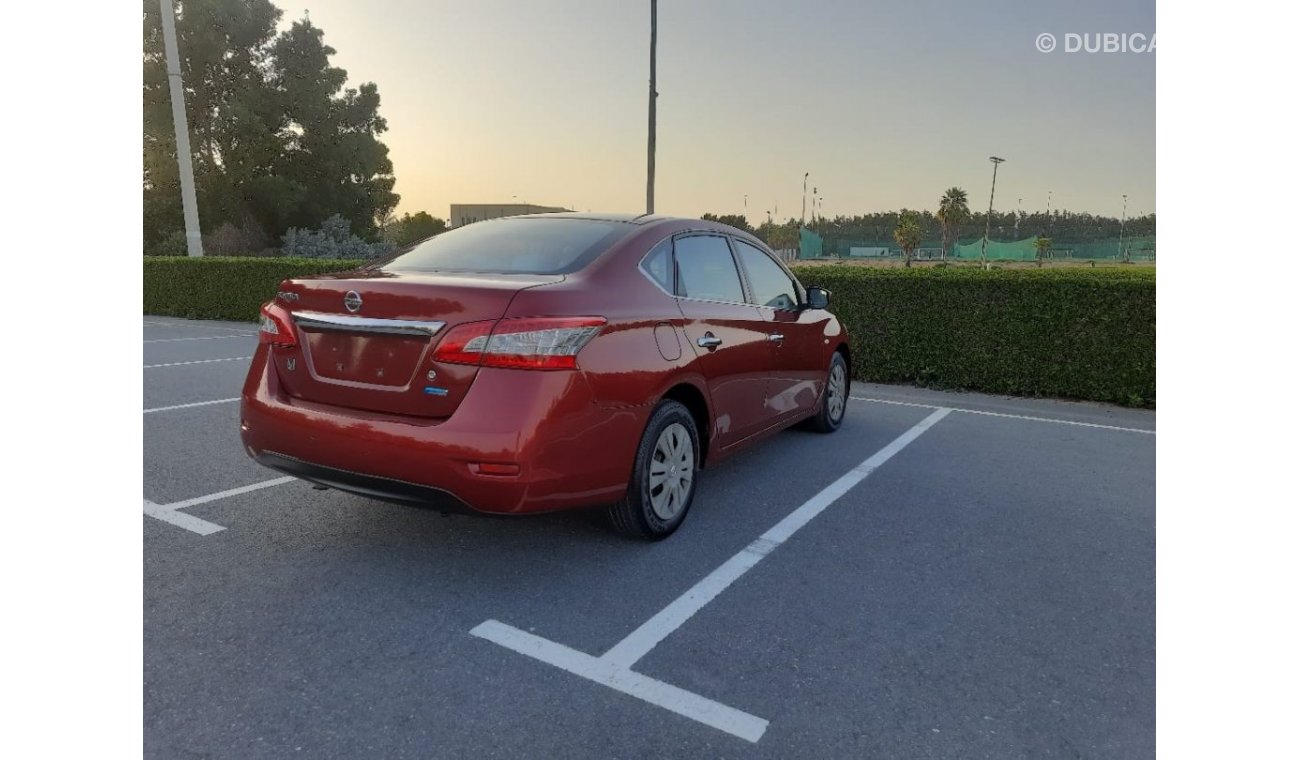 نيسان سنترا Nissan Sentra (GCC SPEC) - 2016 - VERY GOOD CONDITION