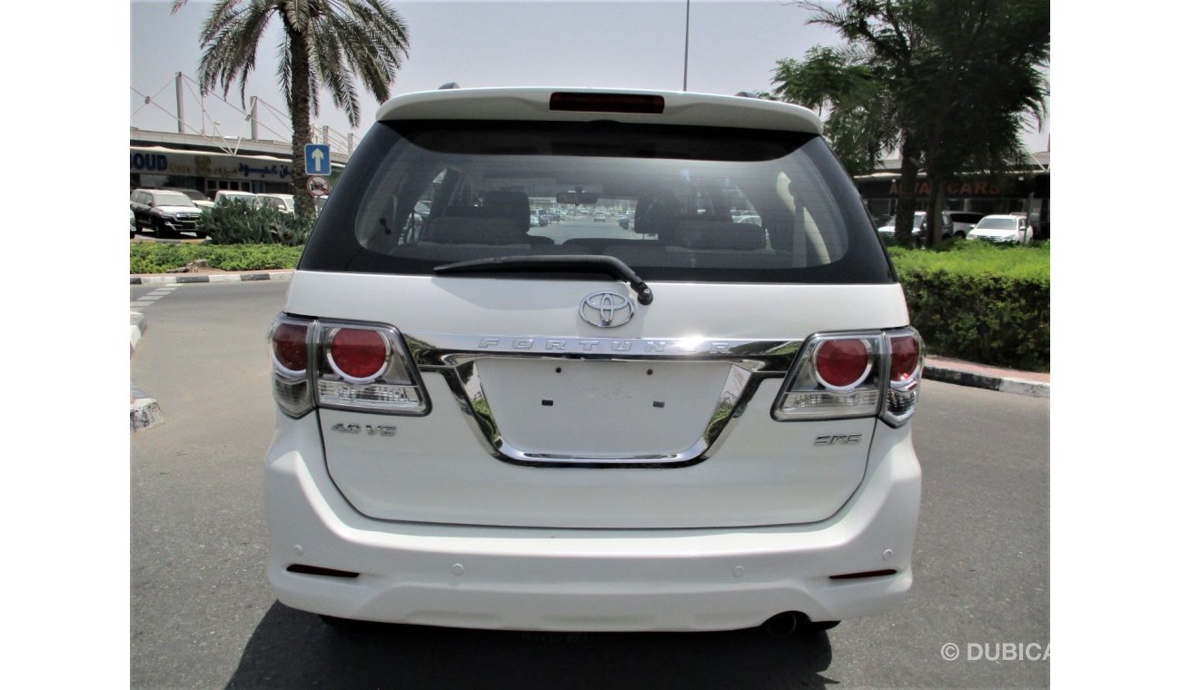 Toyota Fortuner Toyota Fortuner 2012 V6 gulf space full auto with cruise control