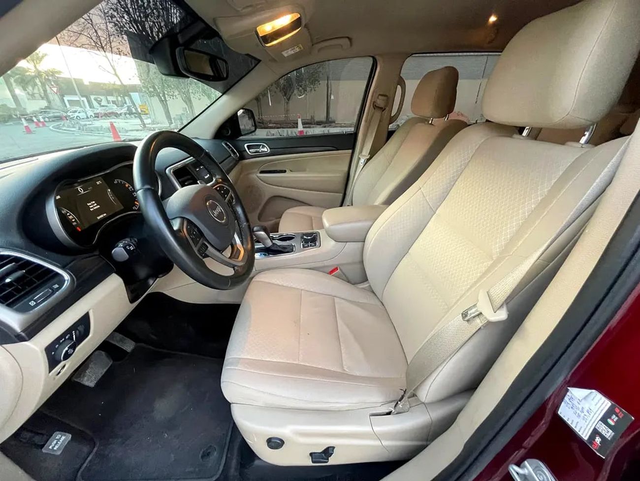 جيب جراند شيروكي Laredo 3.6L RWD 680 P.M | | GRAND | CHEROKEE | LAREDO | 3.6L V6 | | GCC