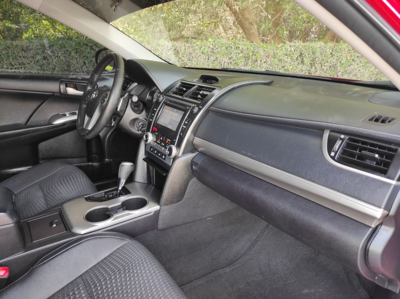 Toyota Camry GLX+ 2.5L Toyota Camry 2014 V4 2.5 Full options no1