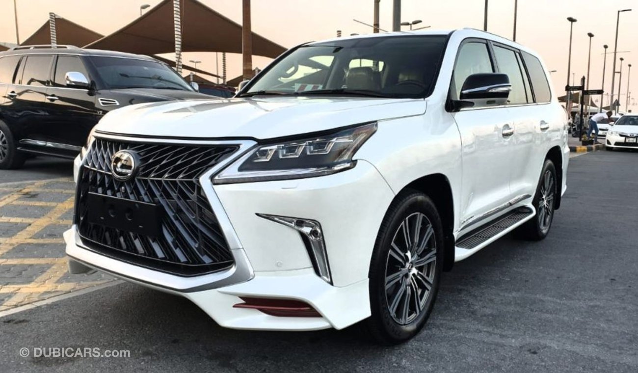 Lexus LX570