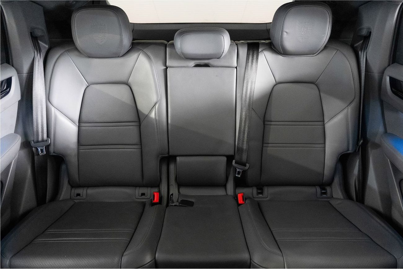 بورش كايان Base Coupe