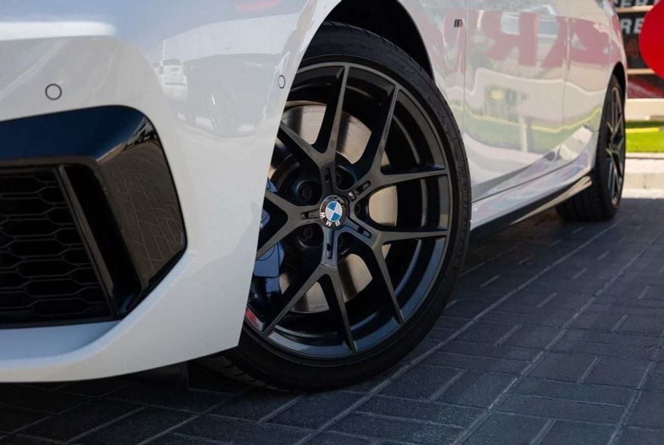 بي أم دبليو M235 BMW M235i xDrive M-Sport 2021 GCC under Agency Warranty and Service Contract with Flexible Down-Paym