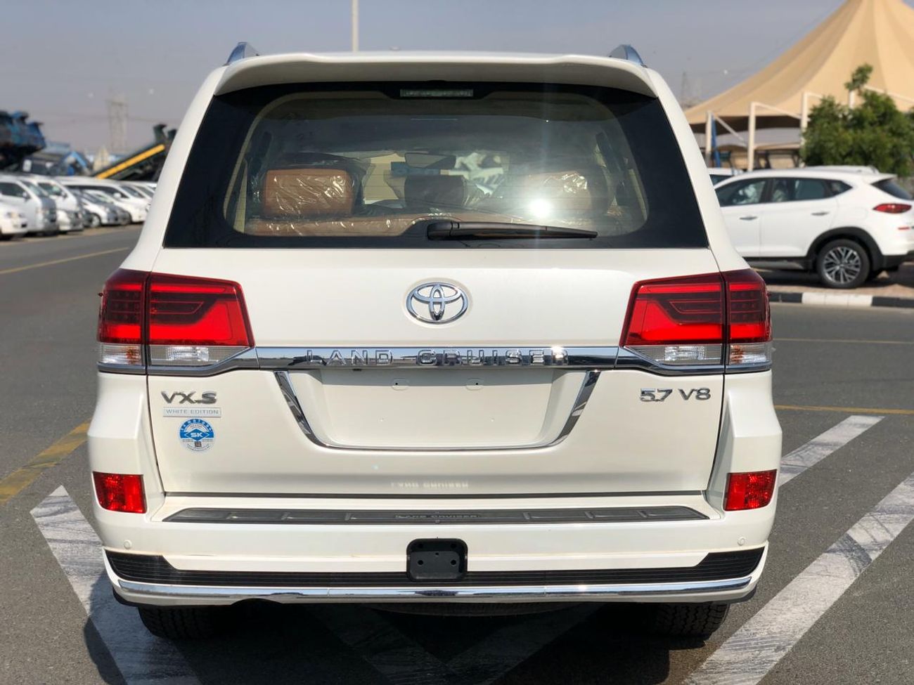 Toyota Land Cruiser VXS V8 5.7L-4 CAMERAS-SUNROOF-LEATHER+POWER SEATS-CHROMIC PLATING-DVD, CODE-TLCV8