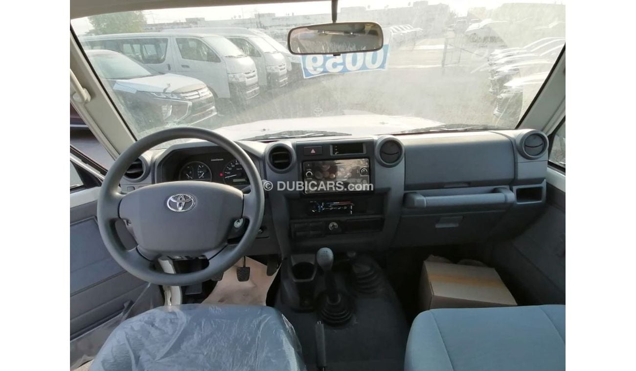 Toyota Land Cruiser 70