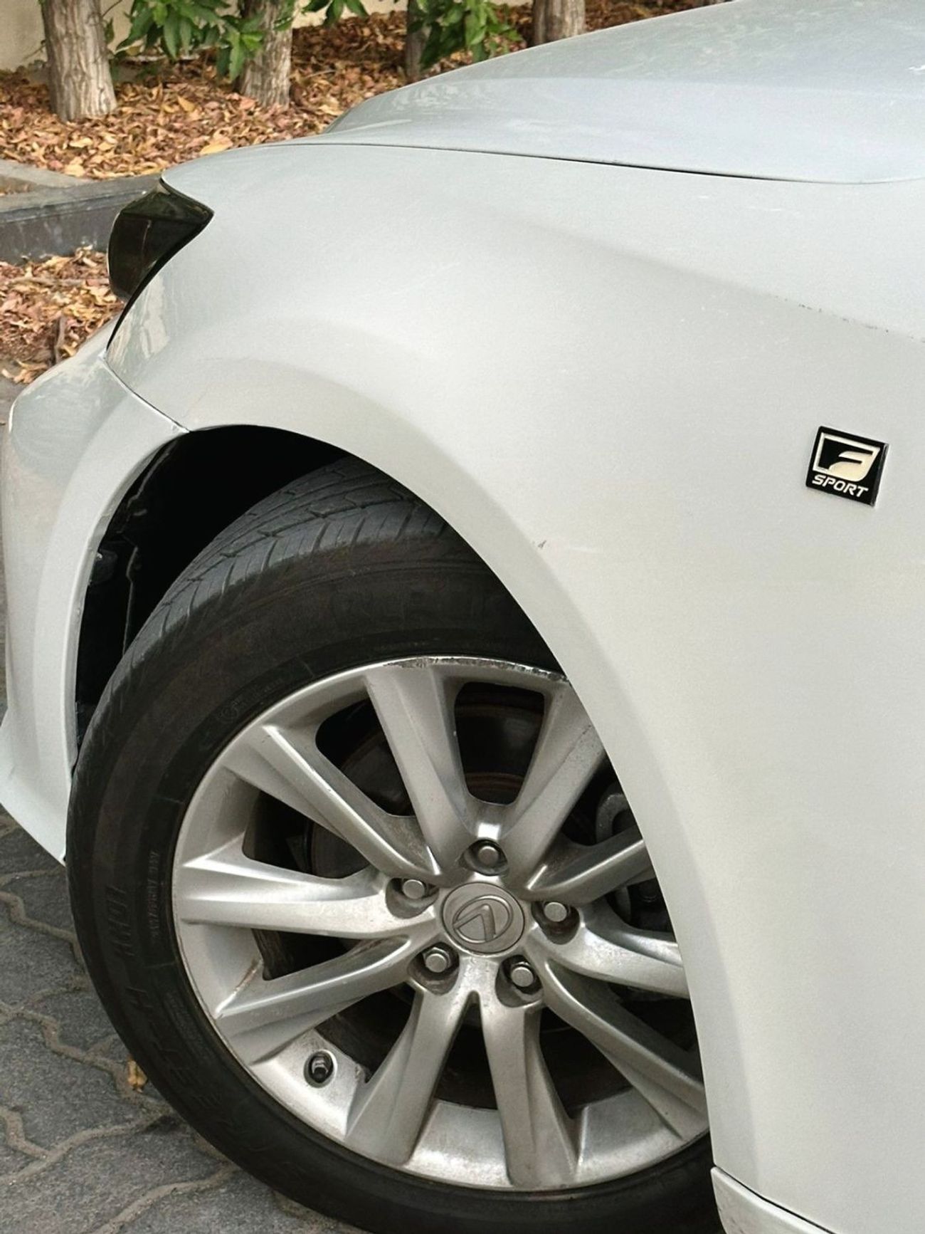 Lexus IS250 F Sport LEXUS IS F 250  PRICE: 41,000 DIRHAMS  MILEAGE : 139,000 km  American specifications  6 cyli