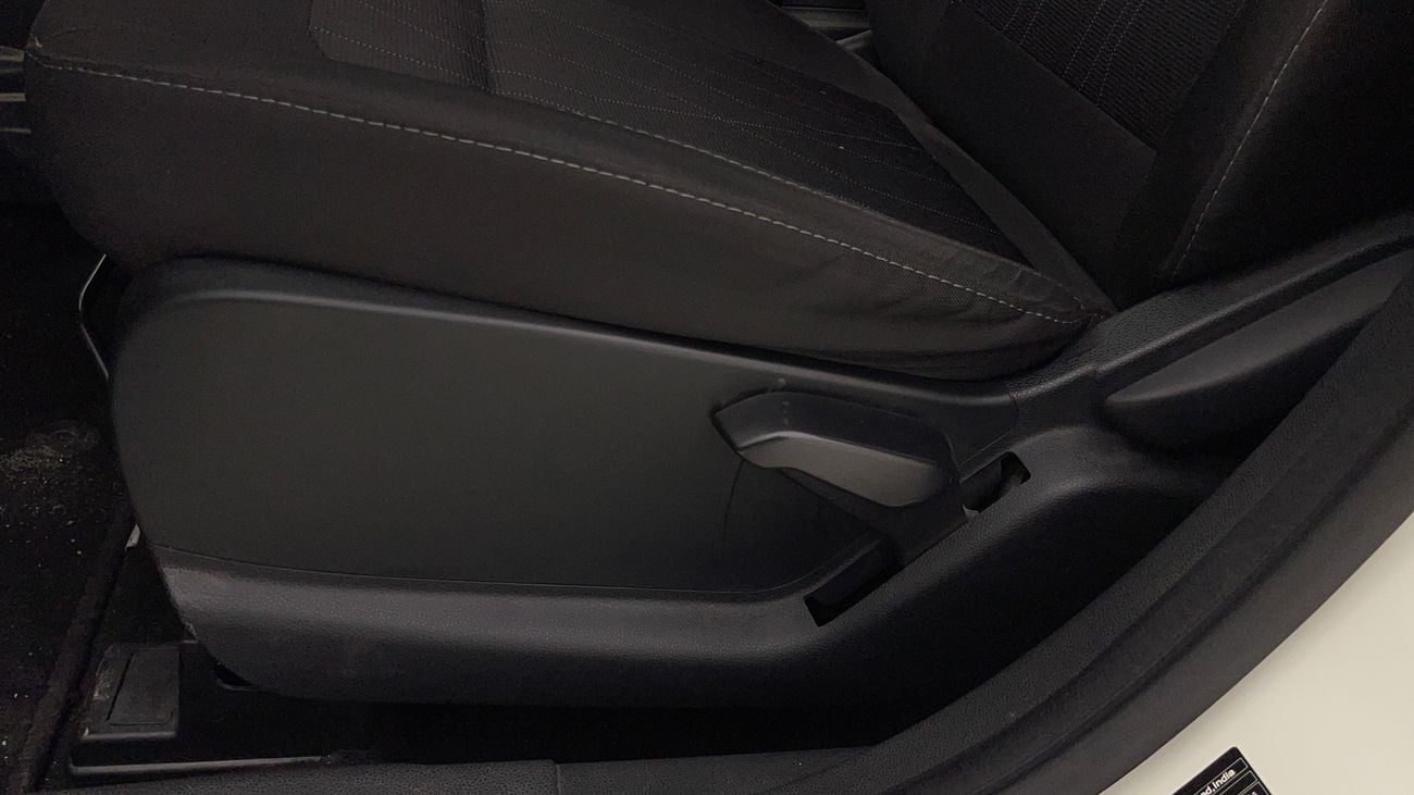 Ford EcoSport TREND 1.5 | Zero Down Payment | Home Test Drive