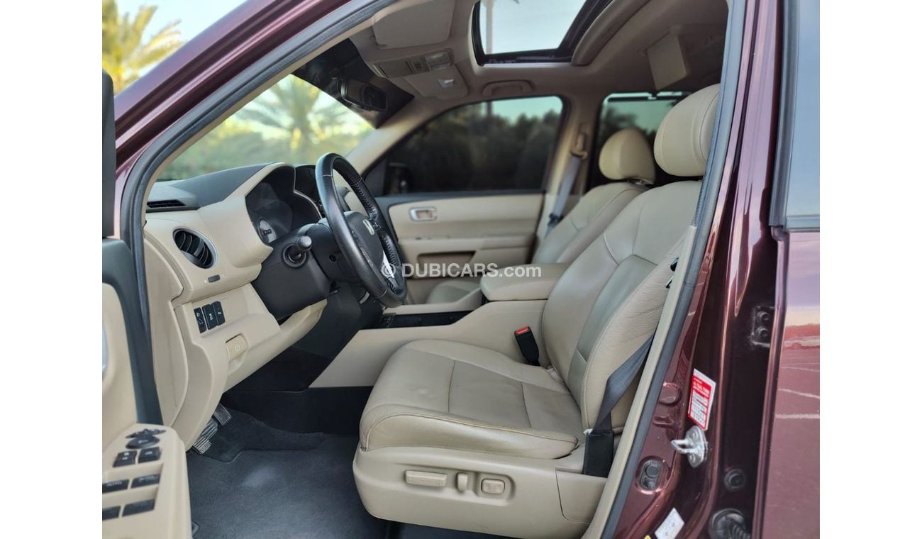 Honda Pilot HONDA PILOT TOURING 2012 GCC PERFECT CONDITION - ACCIDENT FREE