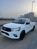 Toyota Hilux PETROL 2.7 LITER SINGLE CAB RIGHT HAND DRIVE AMNUAL TRANSMISSION