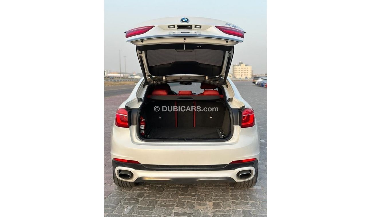 بي أم دبليو X6 50i M سبورت بي ام دبليو أكس6 2015 ممشى:112.000 مطلوب: 79.000 مواصفات خليجية ، فتحة سقف ، مقاعد جلد ،
