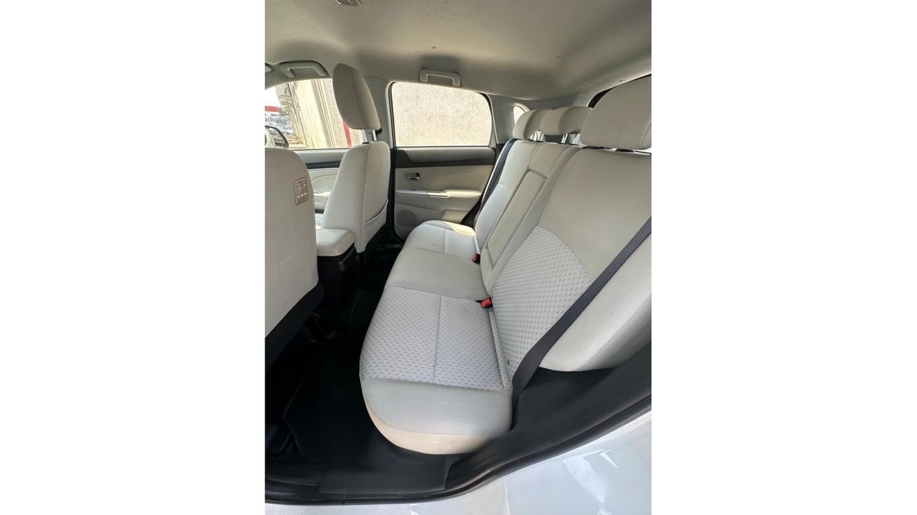 ميتسوبيشي ASX GLX هايلاين GLX هايلاين GLX هايلاين GLX هايلاين