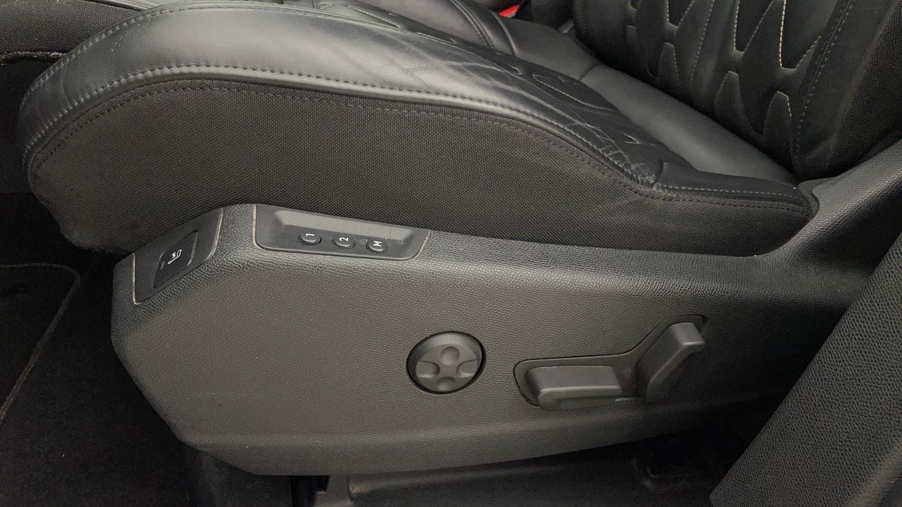 بيجو 3008 2019 GT | AED 588/Month | 0 DP | 30 Day Return | Warranty | Service History