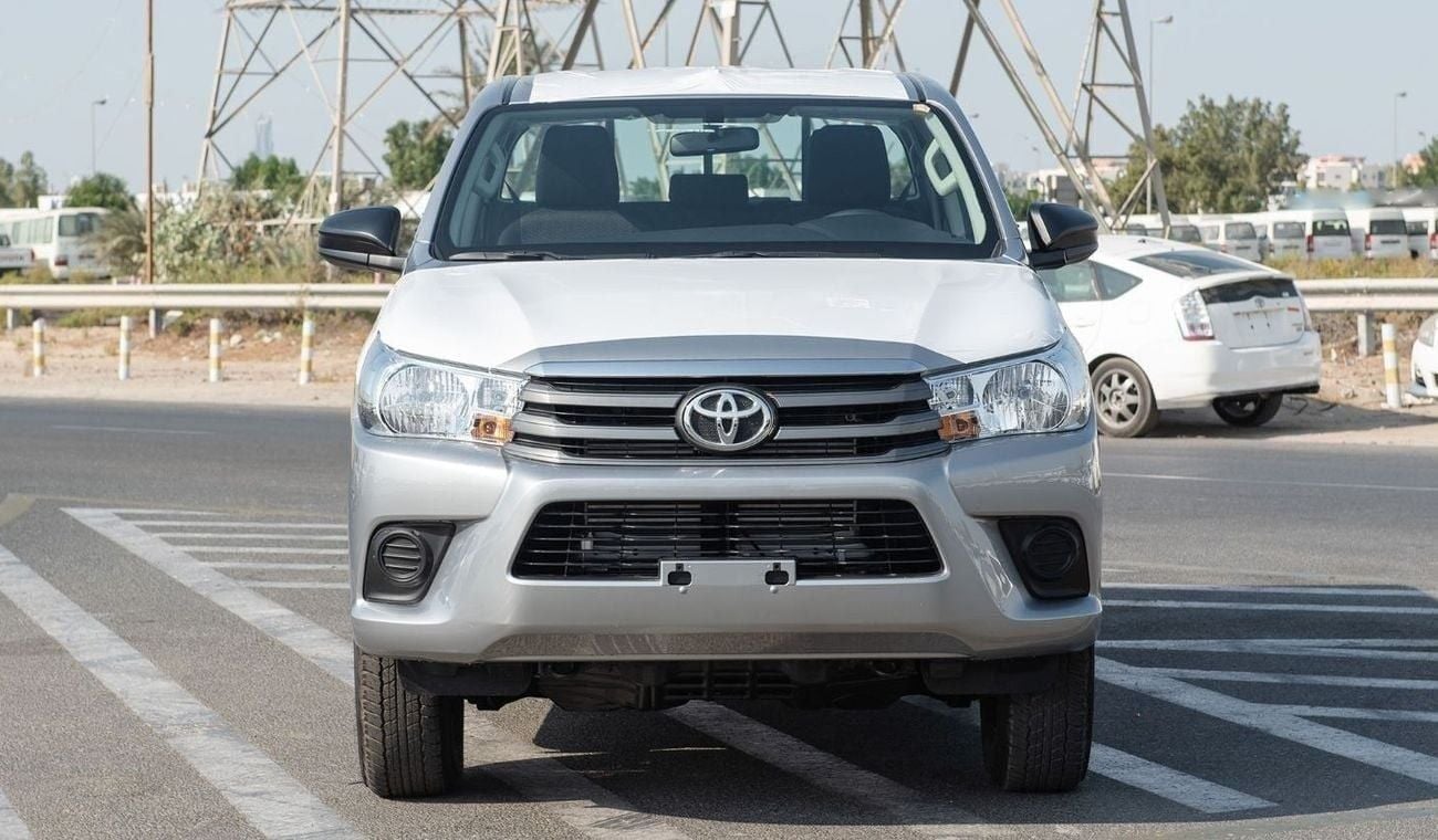 تويوتا هيلوكس SGLX TOYOTA HILUX DC 2.4D MT 4X4 P.WINDOW MY2024 – SILVER