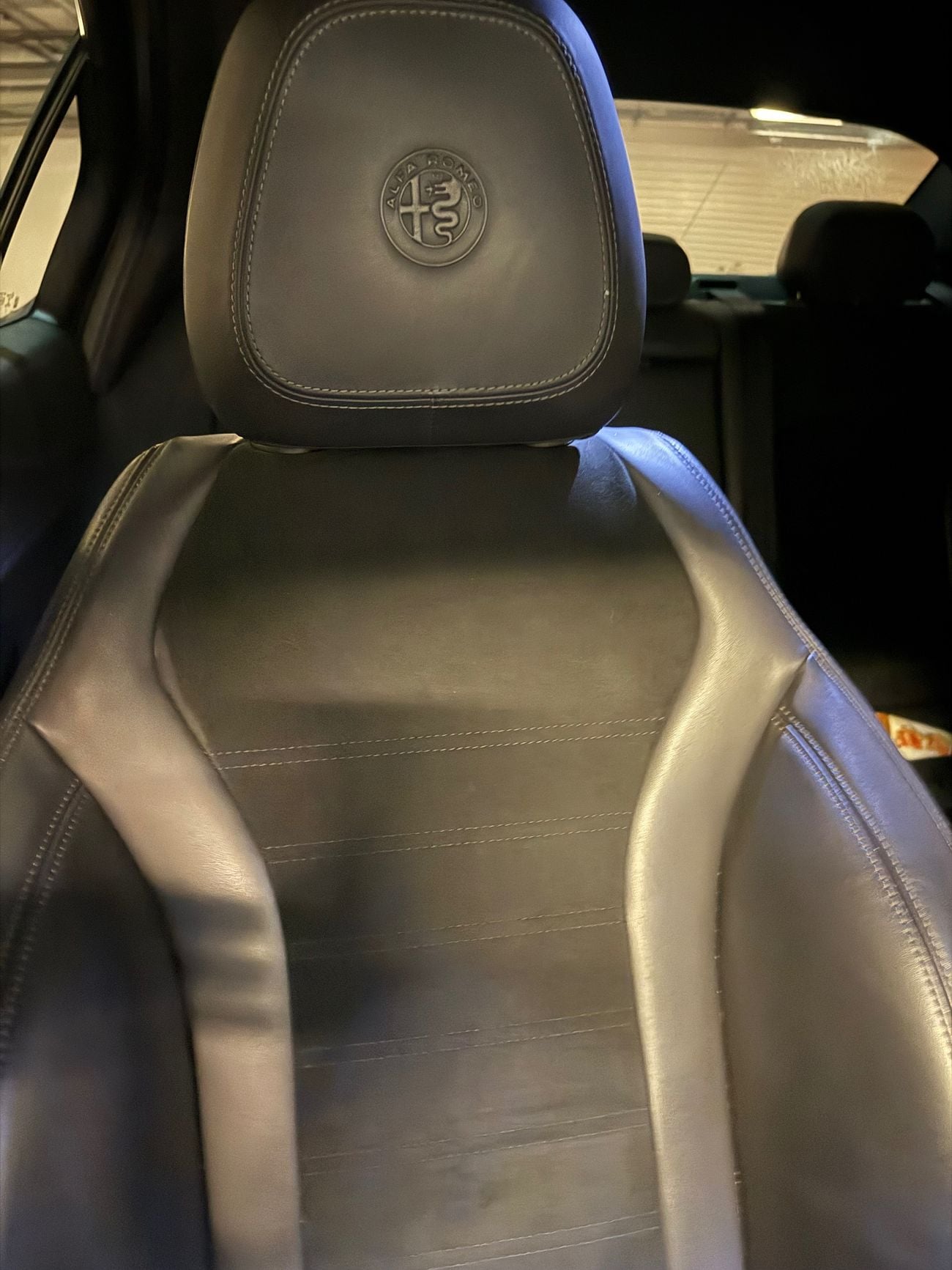 ألفا روميو جوليا Veloce 2.0L AWD