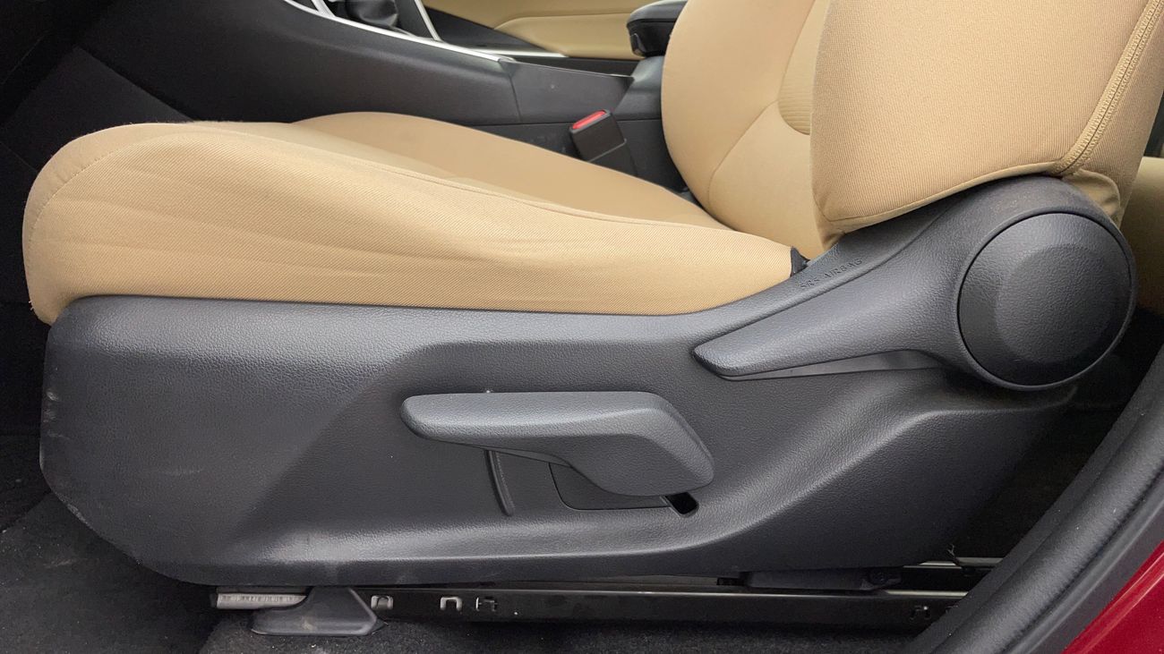 تويوتا راف ٤ EX 2.5 | بدون دفعة مقدمة | اختبار قيادة مجاني للمنزل