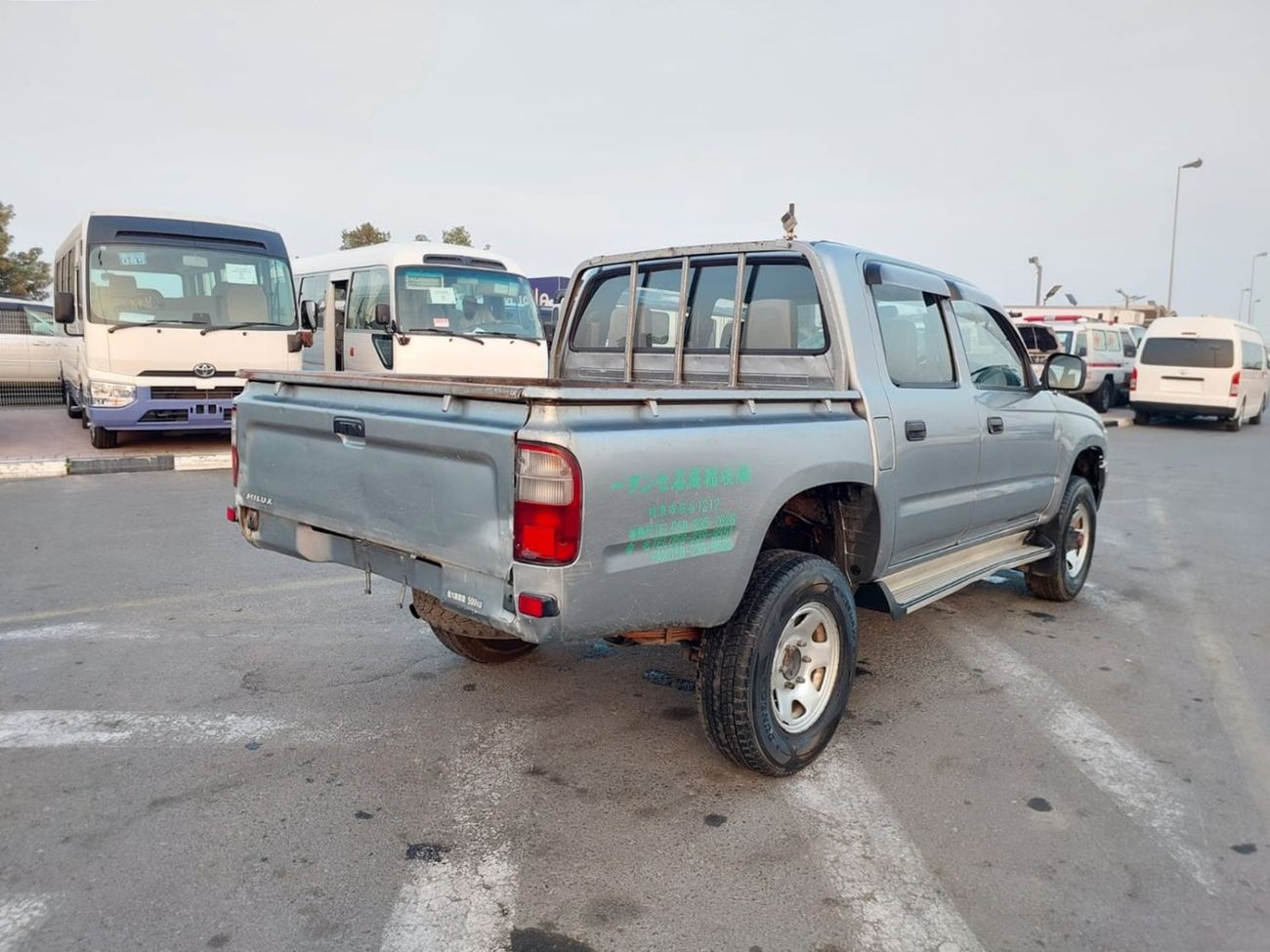 تويوتا هيلوكس 2003 TOYOTA HILUX PICK UP RHD 3.0 CC DIESEL MANUAL(PM28969)