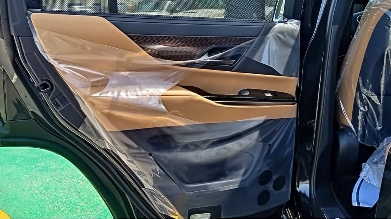 لكزس LX 600 LEXUS LX 600 TURBO SPORTS 7 SEATER