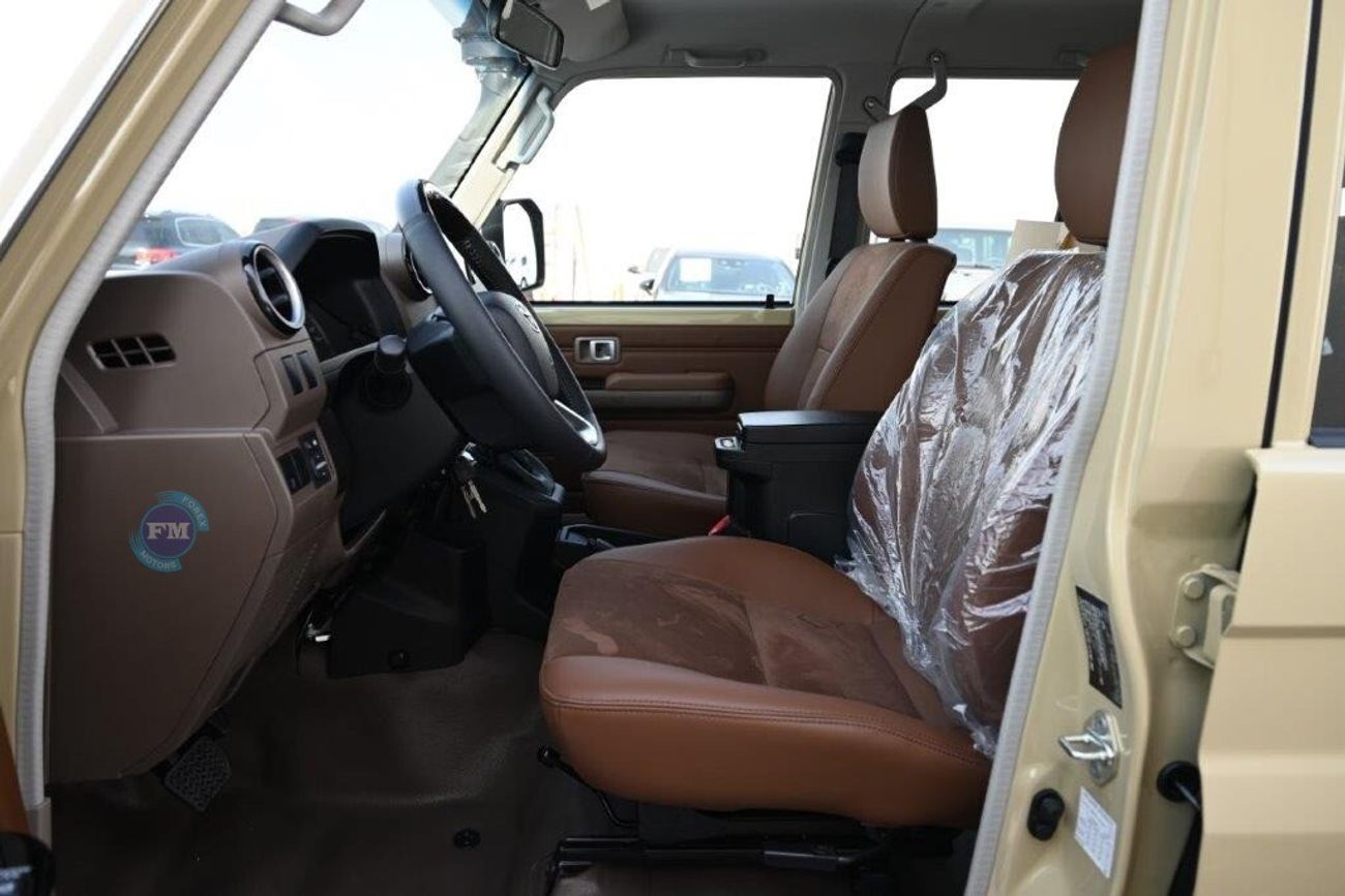 Toyota Land Cruiser Pick Up 79 Double Cab 2.8L Diesel Automatic (Full Option)