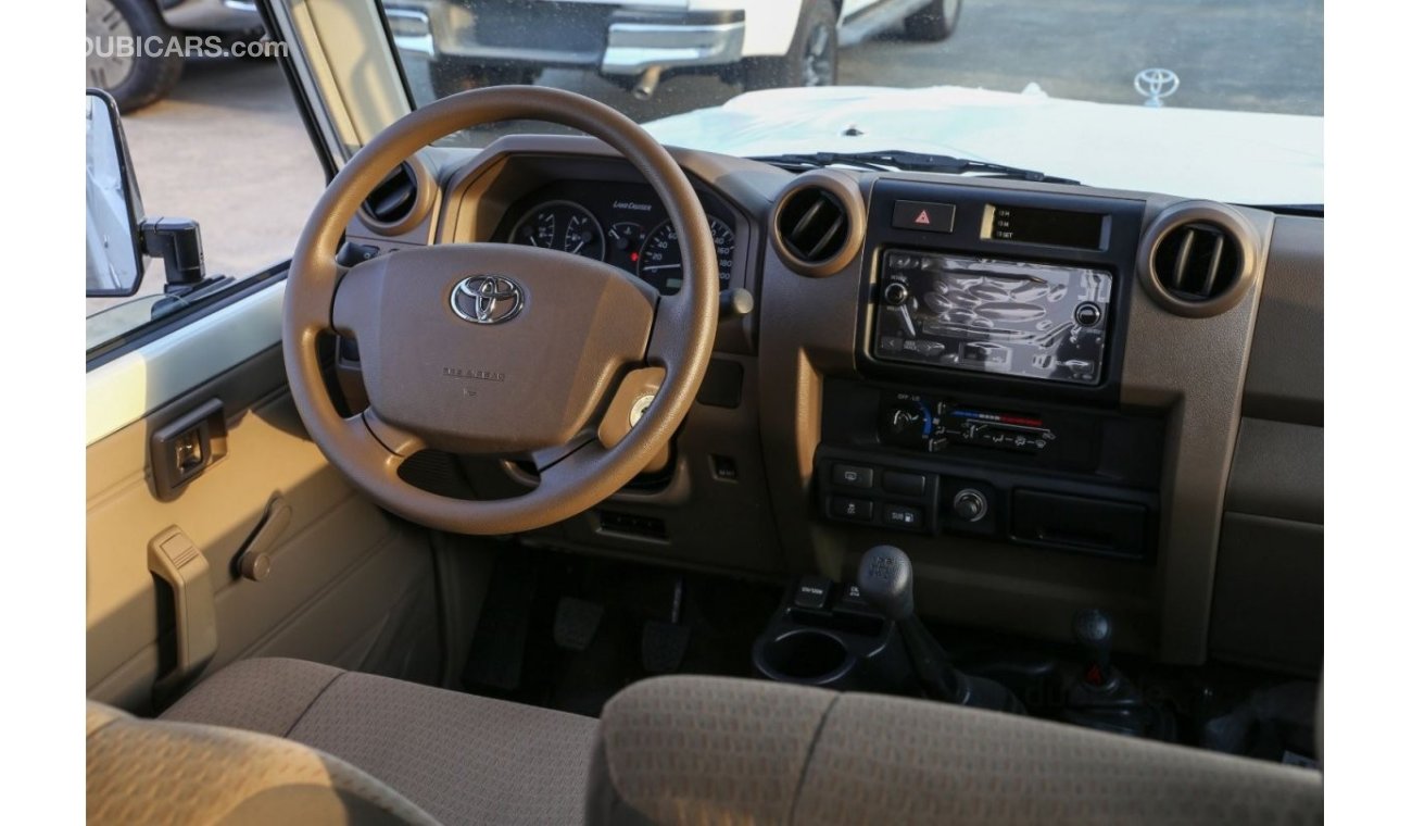 تويوتا لاند كروزر هارد توب Toyota Land Cruiser hardtop (3 doors) 4.0L V6 2021 YM