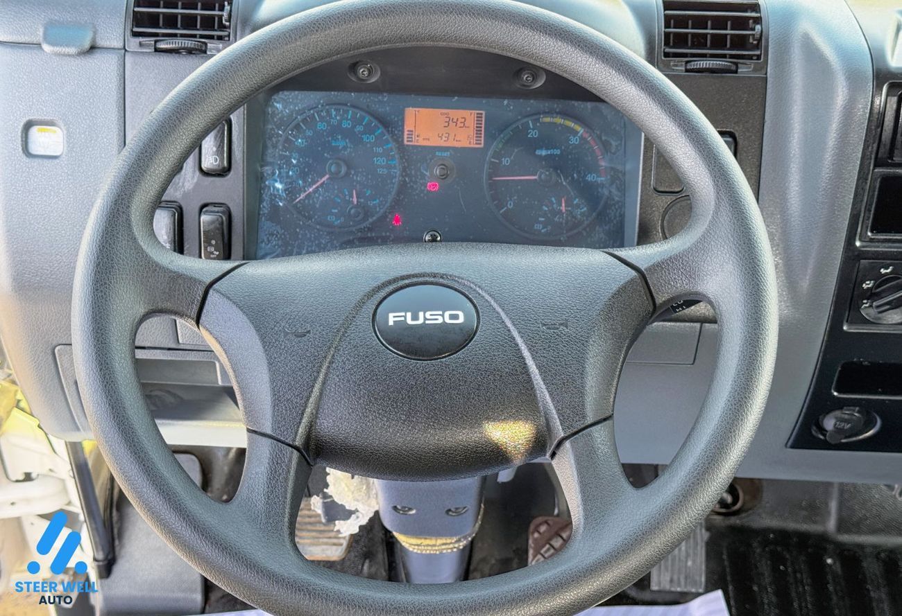 ميتسوبيشي فوسو FA Mitsubishi Fuso F1 | 3.9L 4D37 Engine | RWD Bare Chassis Truck | Excellent Condition