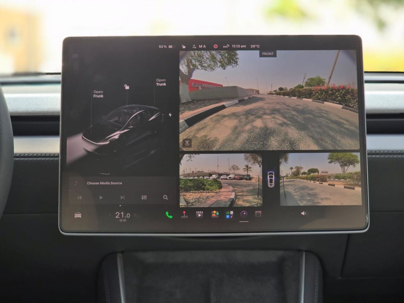 Tesla Model Y LONG RANGE 2026 GCC WITH 8 YEARS TESLA AGENCY WARRANTY IN BRAND NEW CONDITION