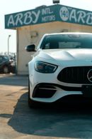 Mercedes Benz E63 AMG Mercedes E 63s AMG Carbon Fibre Package Japanese Specs