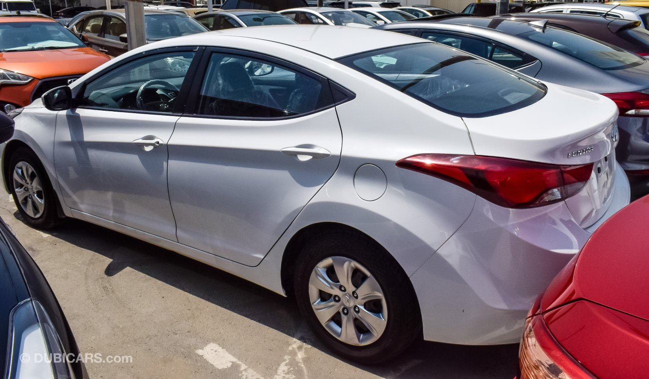 Hyundai Elantra 1.6