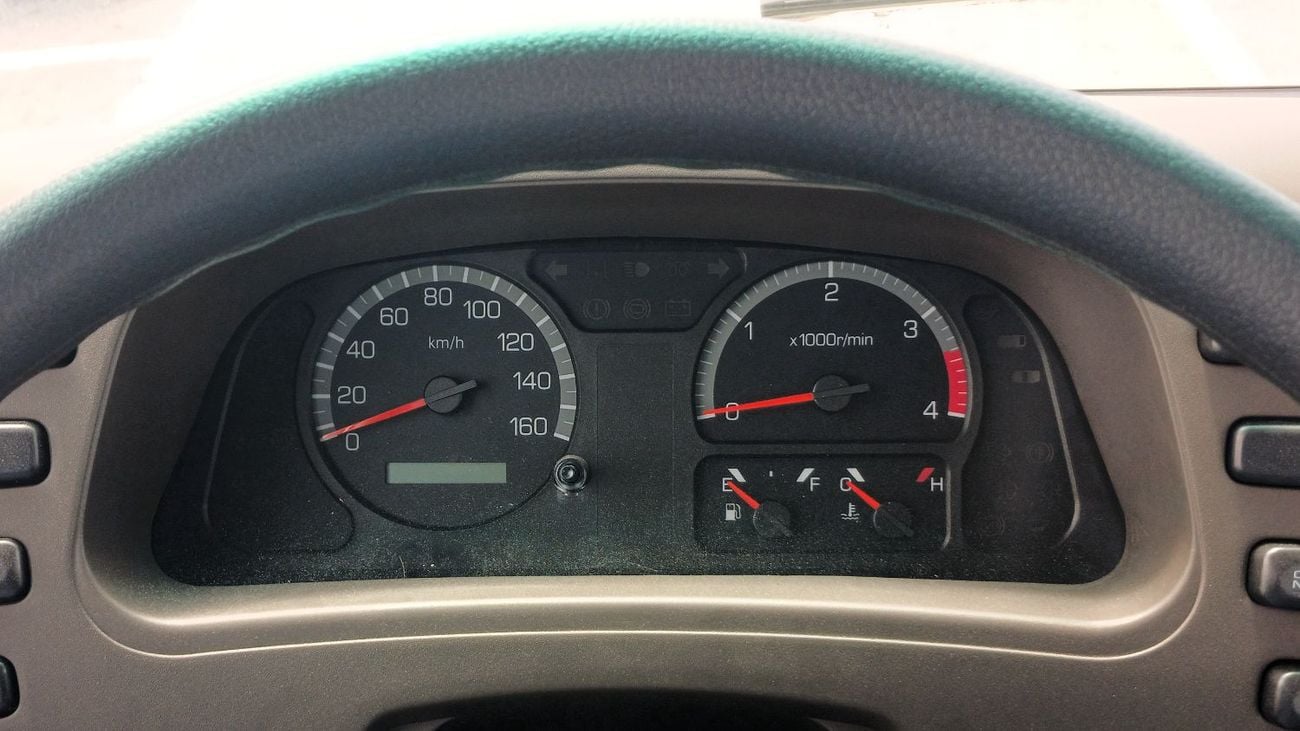 ميتسوبيشي روزا Mitsubishi Rosa 4.2L Diesel 33 Seater 2026YM