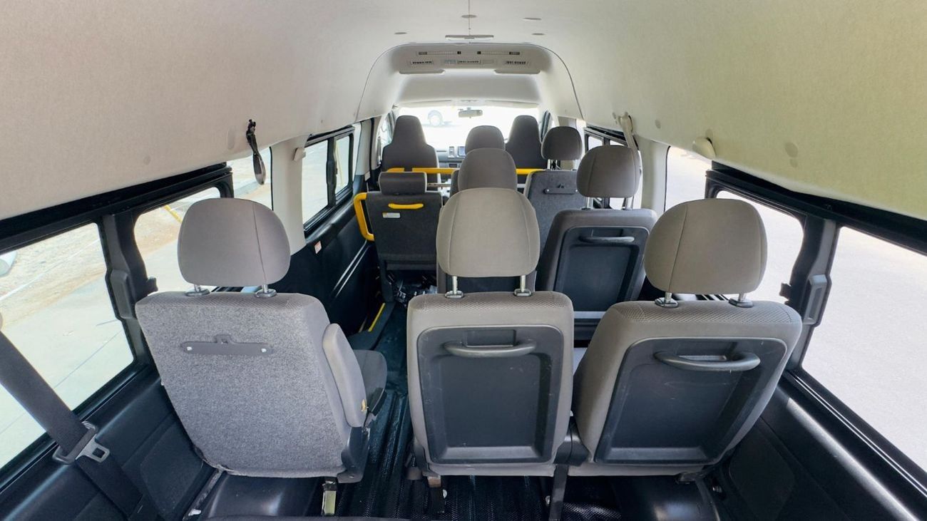 Toyota Hiace 13 SEATER | 2.0L PETROL ENGINE | AUTOMATIC TRANSMISSION | 2018