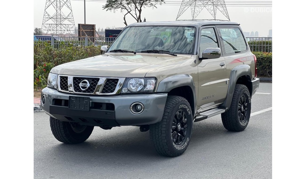 Nissan Patrol Super Safari GCC WITH LIFT KIT LOW MILEAGE IN BRAND NEW CONDITION