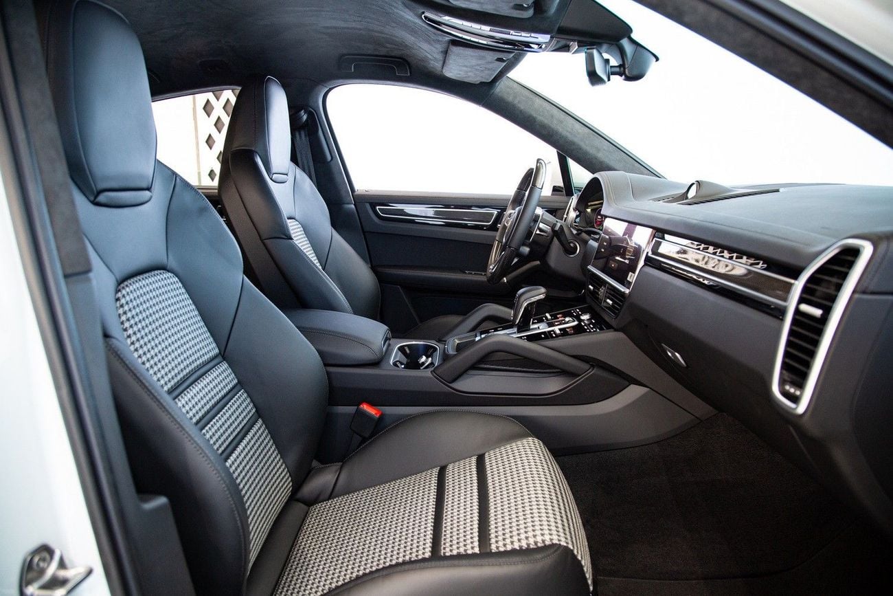 Porsche Cayenne GTS