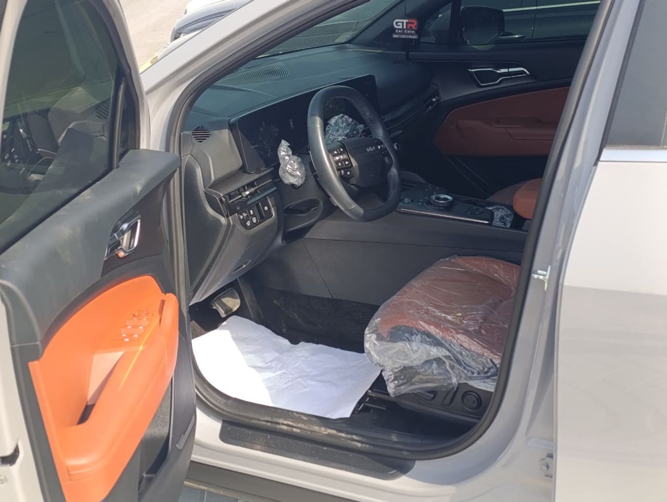 كيا سبورتيج LX 1.6L