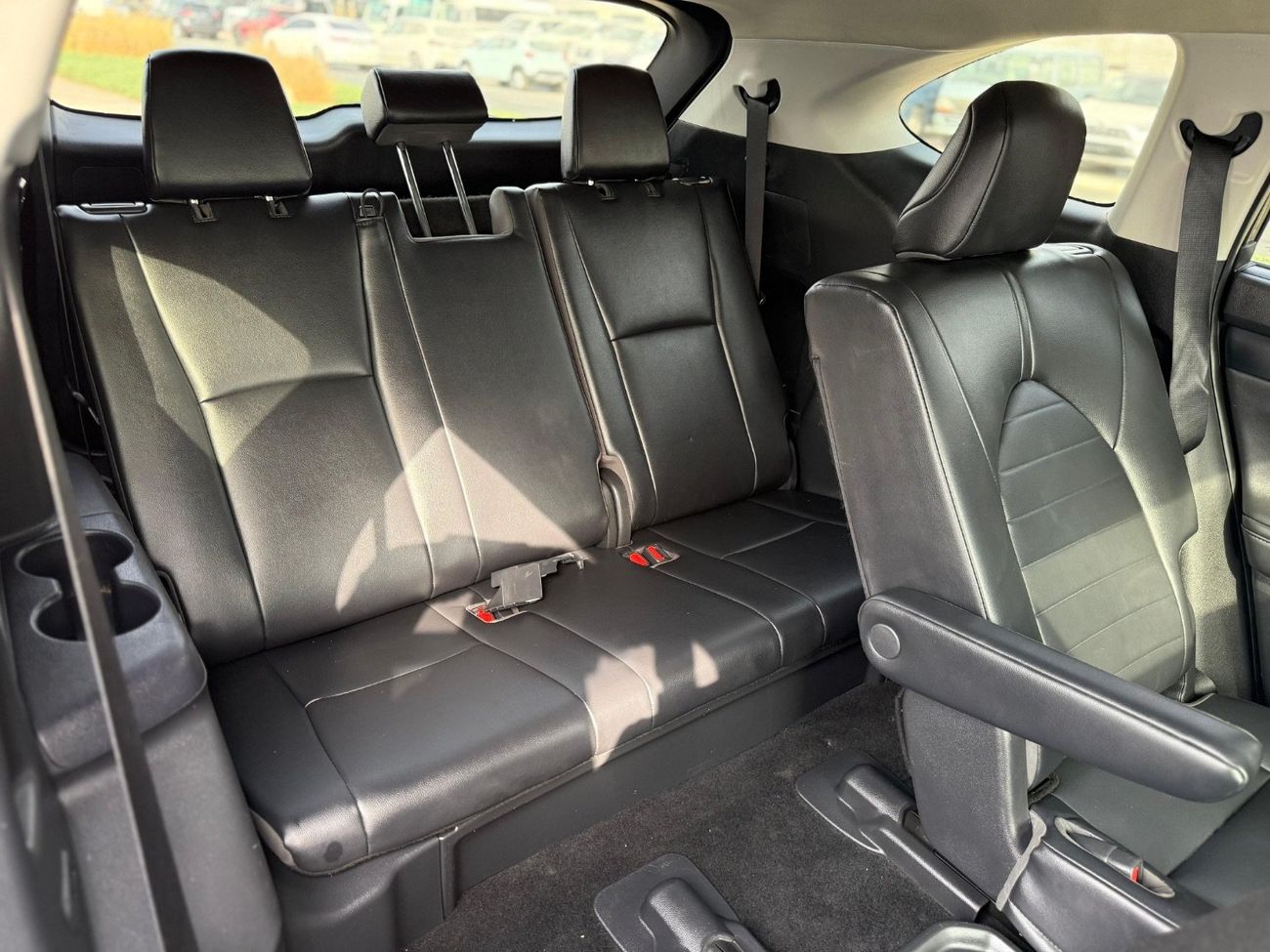 Toyota Highlander Hybrid XLE Full option Sunroof,leather seats