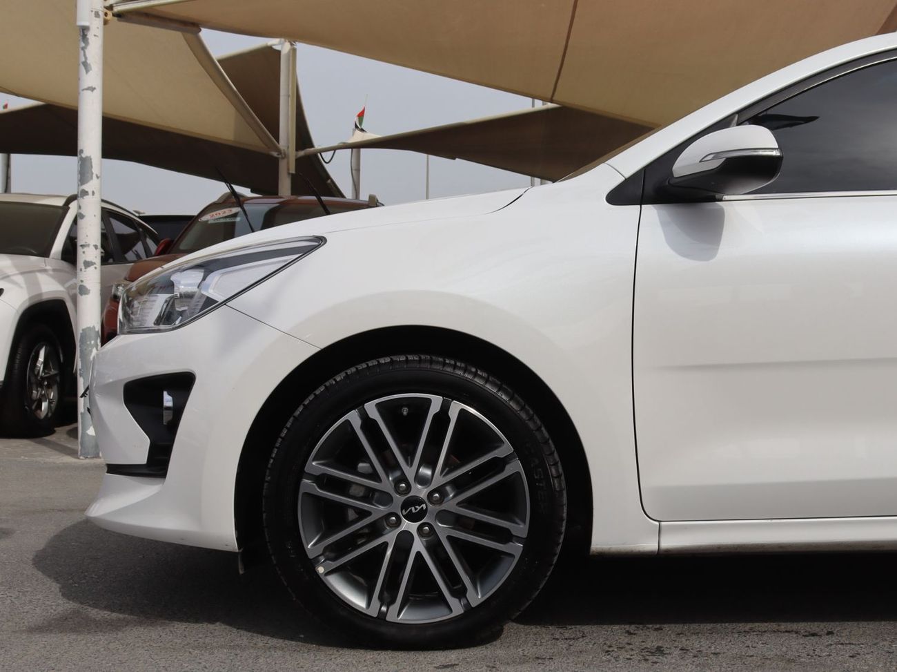 Kia Rio LX 1.4L Hatchback Kia Rio - 2023 - GCC - Accident-Free - Full Options - 1.4L Engine - Excellent Cond