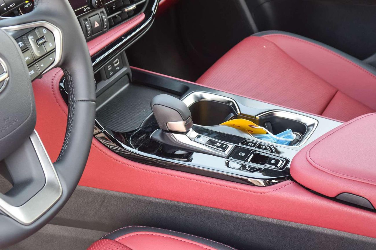 لكزس NX350 LEXUS NX350 2.4L AWD SUV 2025