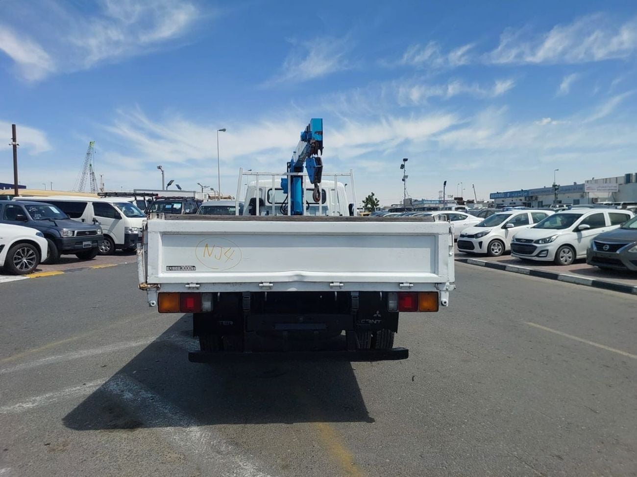 Mitsubishi Fuso Canter MITSUBISHI CANTER TRUCK RHD 1995 MODEL 4.5 L DIESEL MANUAL(PM02304)