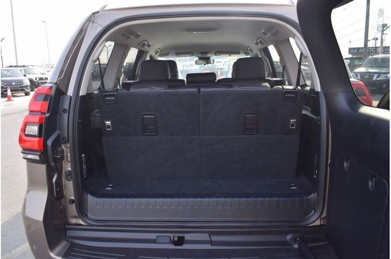 تويوتا برادو Diesel 2.8 Liter Right Hand Drive Automatic Gear