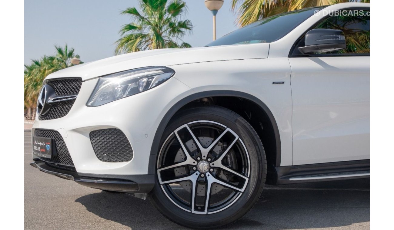 مرسيدس بنز GLE 450 AMG مرسيدس جي ال اي 450 خليجي كاملة المواصفات، بدون حوادث