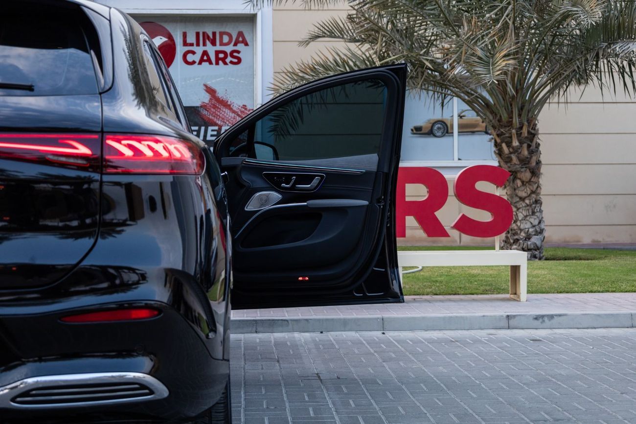 مرسيدس بنز EQS 580 SUV 4MATIC