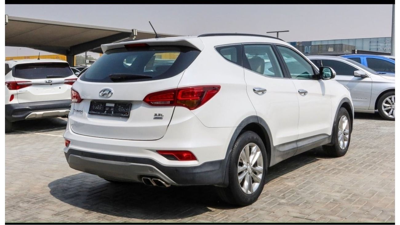 Hyundai Santa Fe GL خاليه من الحوادث