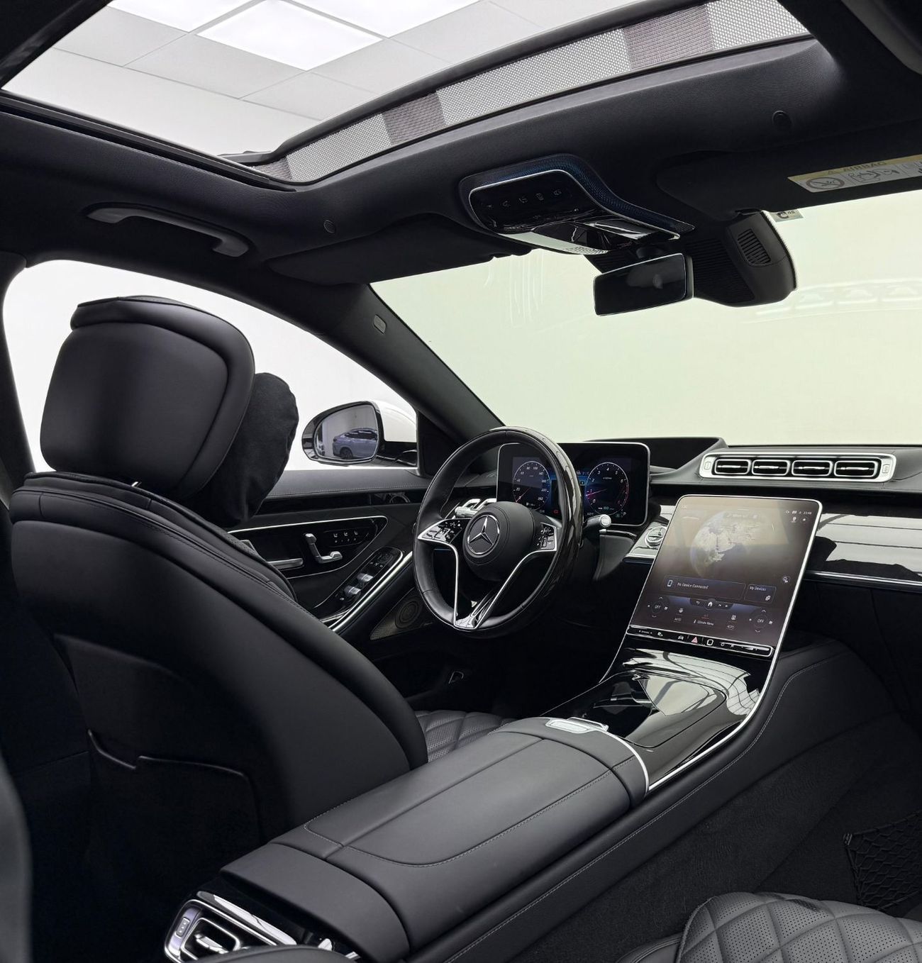 Mercedes-Benz S 580 4MATIC Exclusive 4.0L 2022 Mercedes S580 AMG Line, One Year Unlimited KM Warranty,Service History,Ex