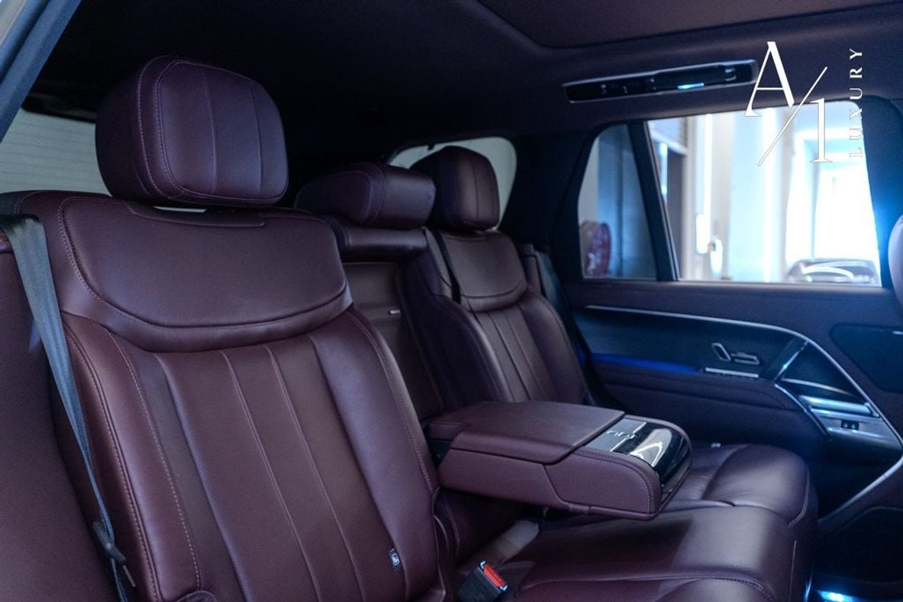 لاند روفر رينج روفر HSE P530 4.4L 2023 Range Rover Vogue P530 HSE, 2028 Range Rover Warranty + Service Pack, Fully Loade