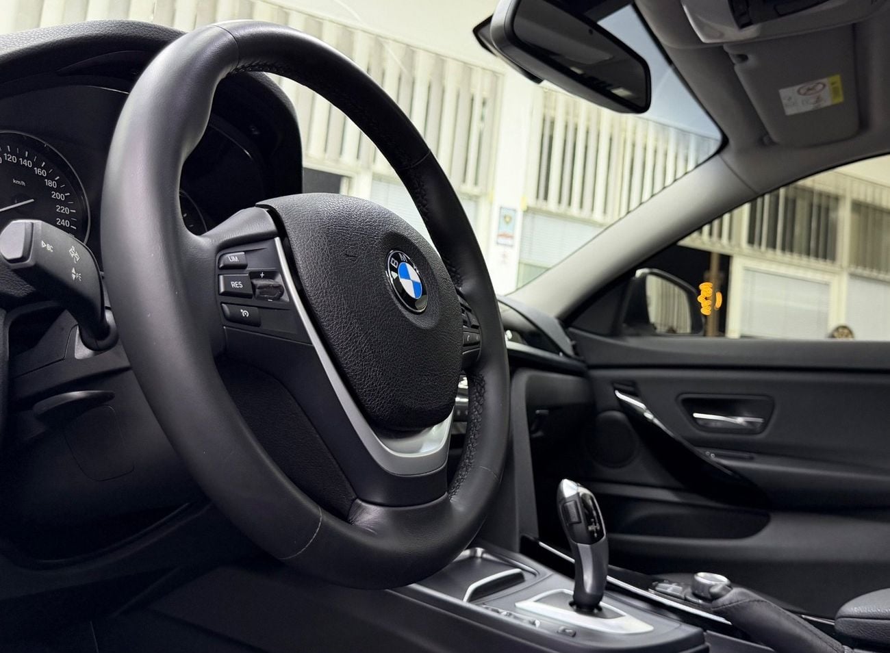 بي أم دبليو 420i Sport Line 2.0L